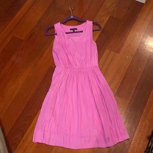 Banana republic light purple v neck dress